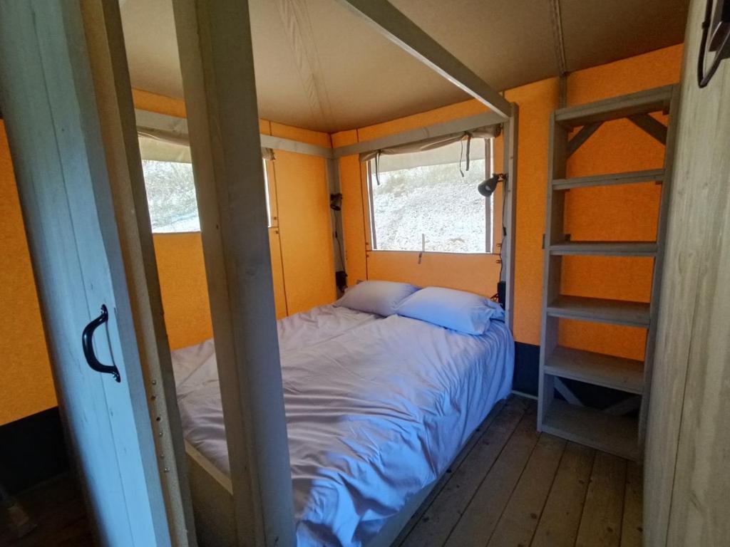 Tente Hula Colleville Экстерьер фото